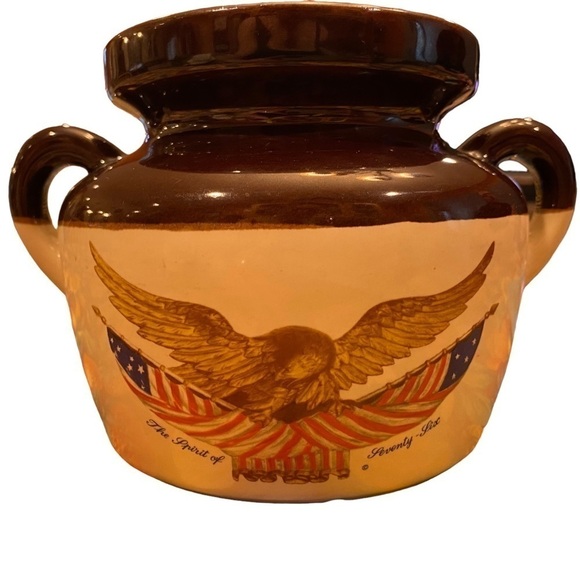 Vintage McCoy Bean-pot Spirit of 1976 5 Quart Decal with Gold Eagle US Flag - Picture 7 of 7
